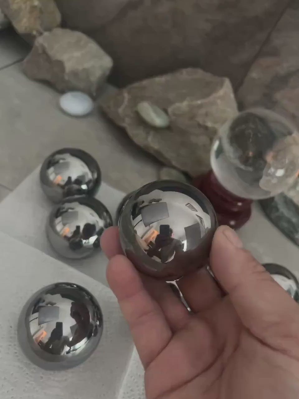 High Frequency Terahertz Sphere Stone: Reflective Home Decor, Focus Aid