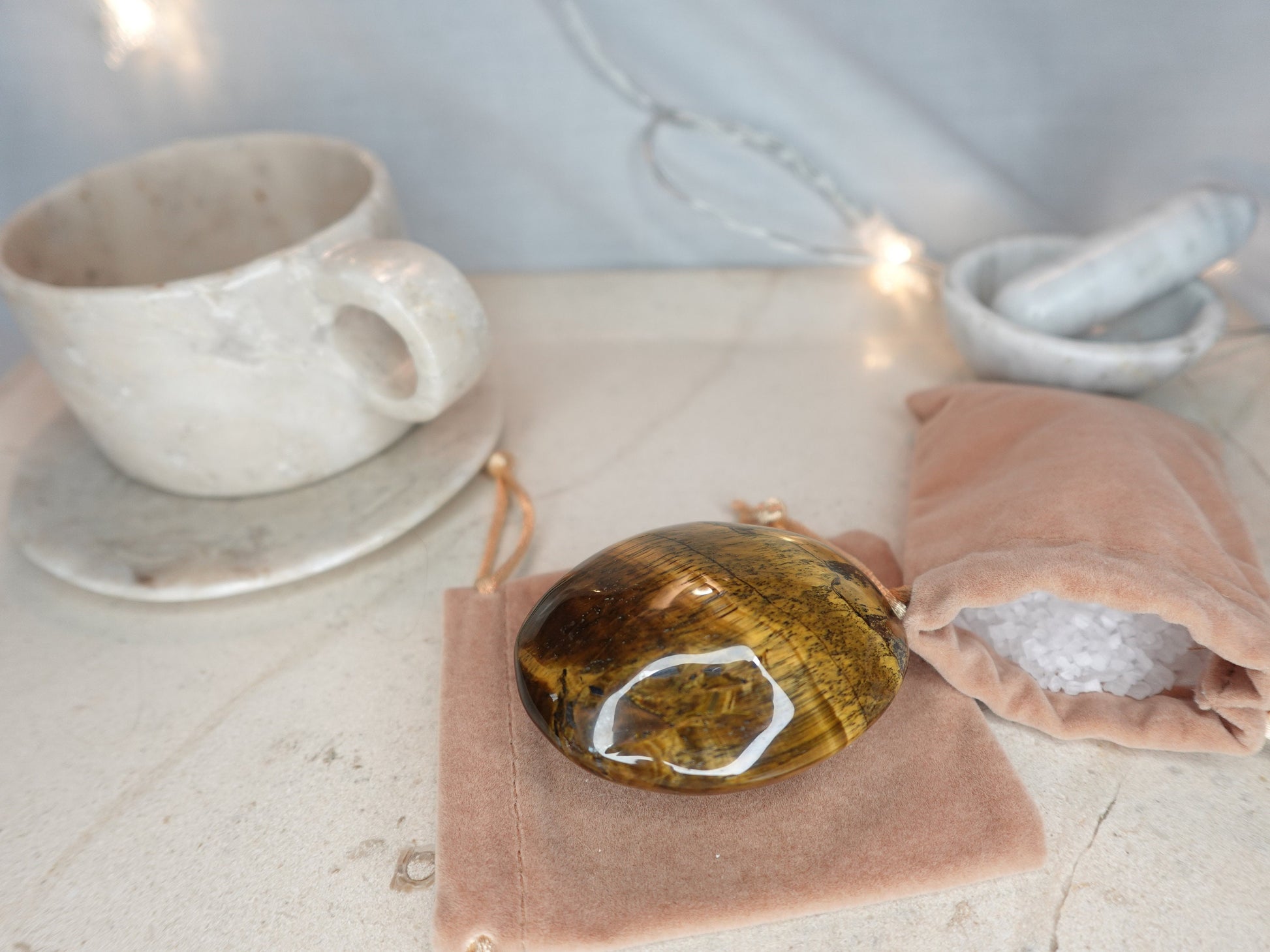 Tiger Eye Natural Medium Palm Stone Smooth Polished Carved Crystal for Distraction from Anxiety Christmas Xmas Home Decor