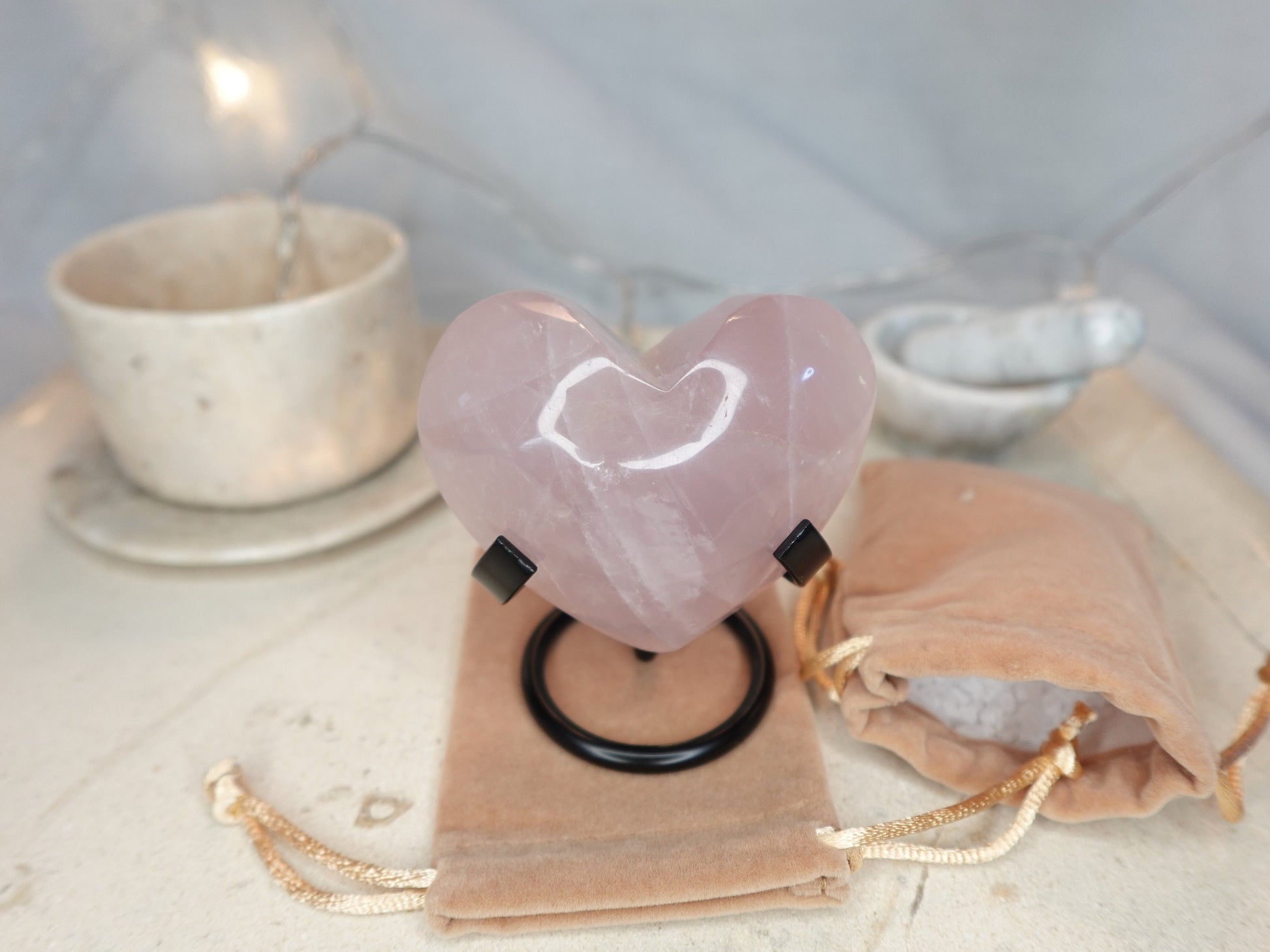 Quartz Heart Palm Stone Crystal Relaxation Anxiety and Worry Fidget Pocket Home Desk Decor Christmas Xmas Birthday Gift