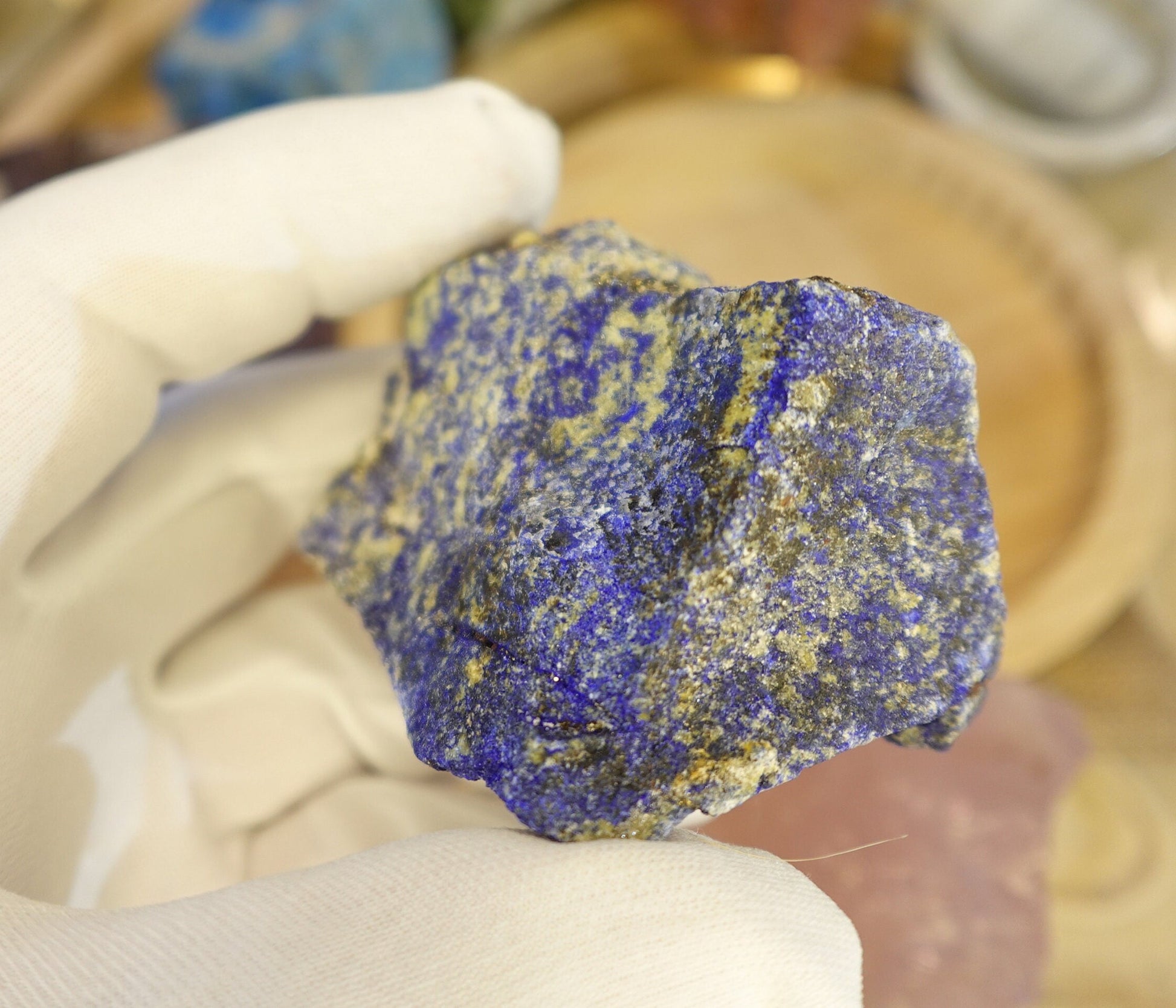 Natural Raw Crystals Untreated for Arts and Crafts home decor raw collection gemstones rocks wholesale minerals School projects and crafting