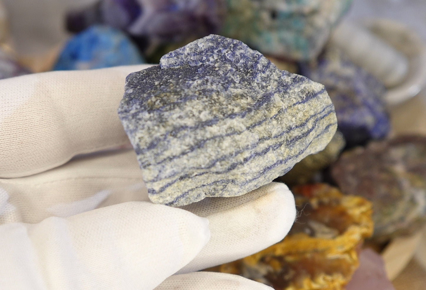 Natural Raw Crystals Untreated for Arts and Crafts home decor raw collection gemstones rocks wholesale minerals School projects and crafting