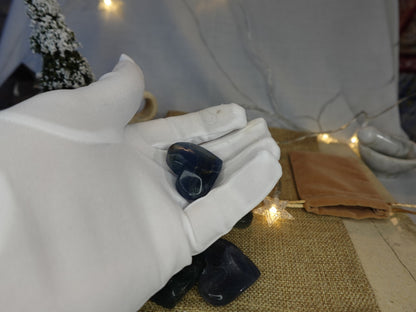 Fluorite Carved Heart: Pocket Worry Stone, Anxiety Relief Home Decor Worry Pocket Stress Anxiety Palm Stone