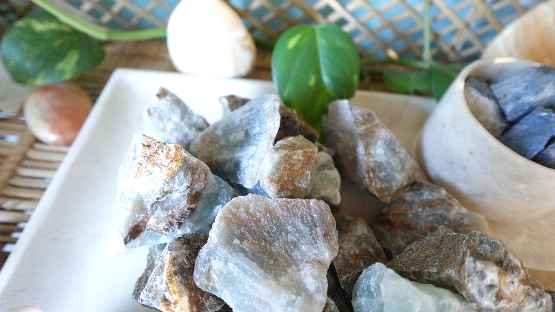 Natural Raw Blue Onyx Crystals Untreated Stones Arts Home Decor Wholesale minerals School Project Christmas Xmas Gift Crafting Home Decor