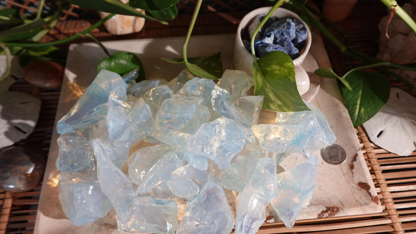 Raw Cut Clear Opalite High Frequency Crystals Untreated Anxiety Home Decor Wholesale minerals School Christmas Xmas Home Decor Craft