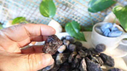 Raw Garnet Stone: Natural Untreated Crystals for Arts, Crafts & Decor