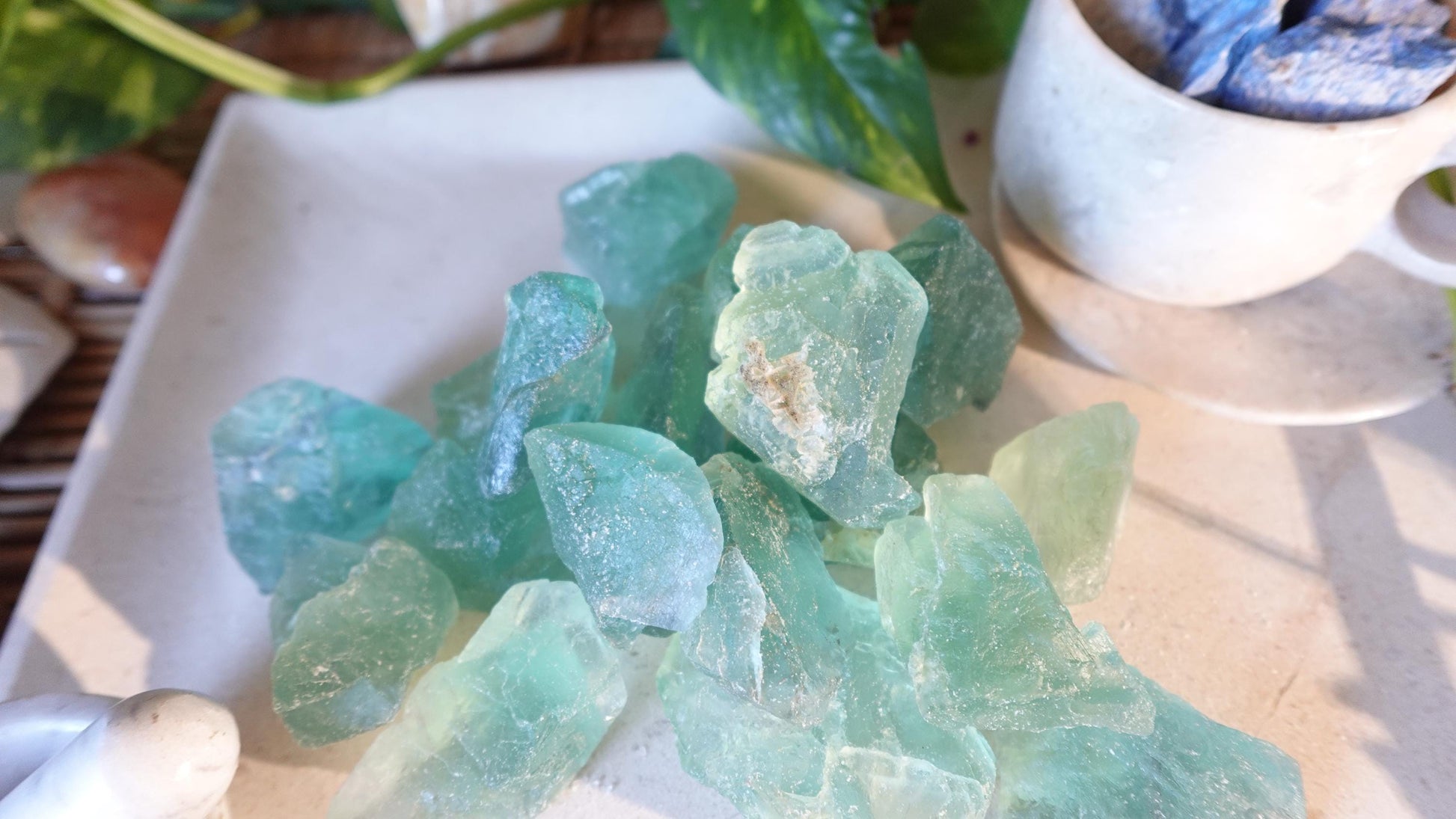 Natural Green Raw Fluorite Crystals Untreated Stones Arts Home Decor Wholesale minerals School Christmas Xmas Home Decor Gift Craft