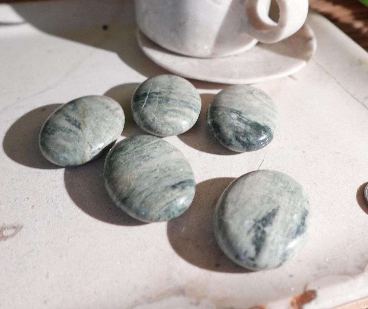 Olive Nephrite Jade Palm Natural Crystal Polished Worry Stone Home Decor Anxiety Pocket Distraction Meditation Gift Birthday Christmas
