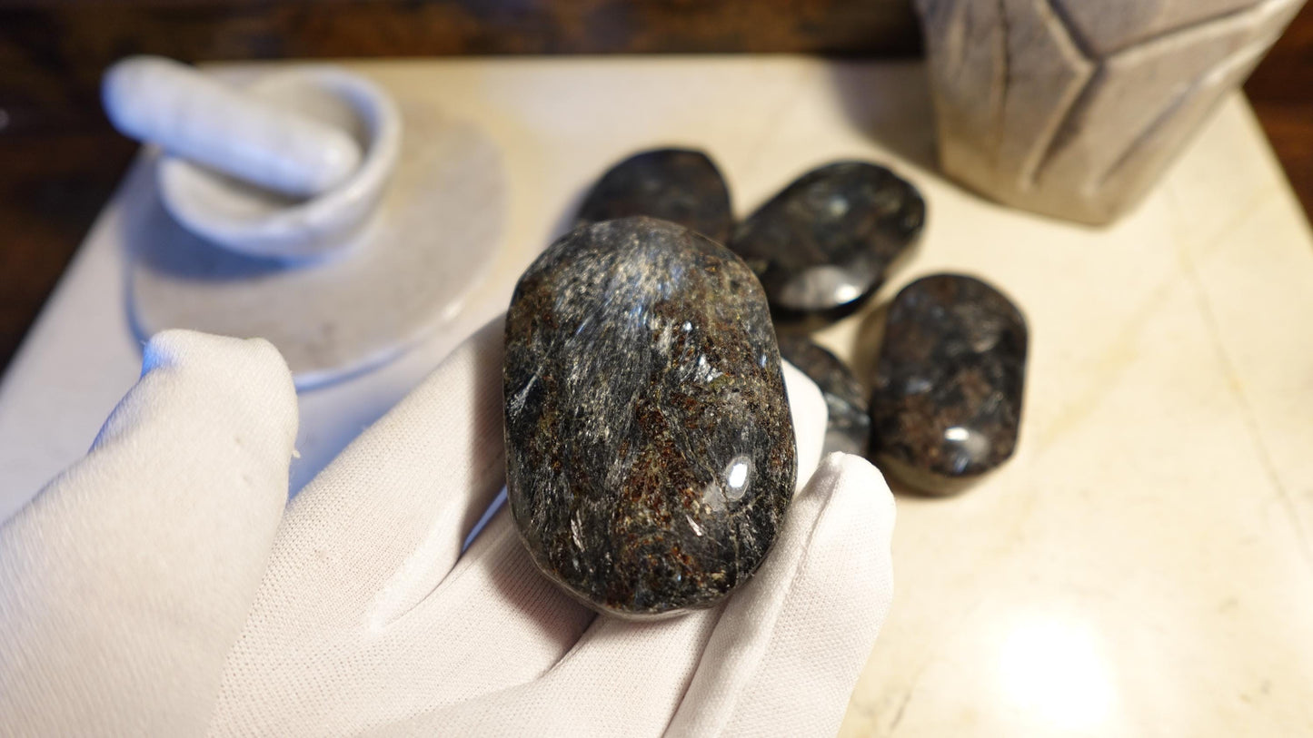 Rare Swedish Arfvedsonite Palm Stones Arts Home Decor Wholesale minerals Project Christmas Xmas Decor Crafting Worry Polished Pocket Anxiety