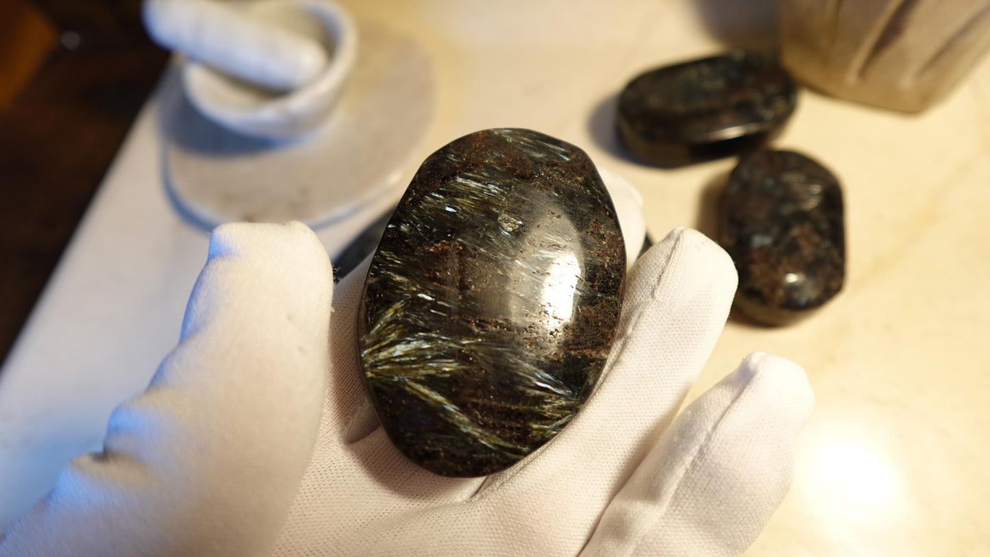 Rare Swedish Arfvedsonite Palm Stones Arts Home Decor Wholesale minerals Project Christmas Xmas Decor Crafting Worry Polished Pocket Anxiety