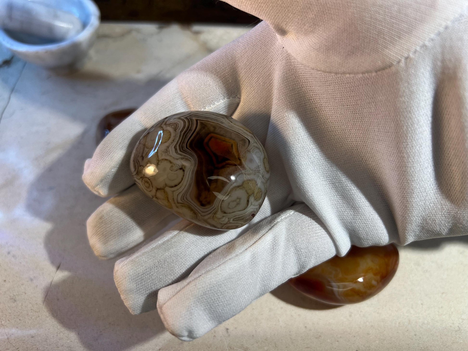 Madagascan Smoky Quartz Natural Palm Stone Smooth Polished Carved Crystal for Distraction Birthday Xmas Gift Anxiety Worry Stone