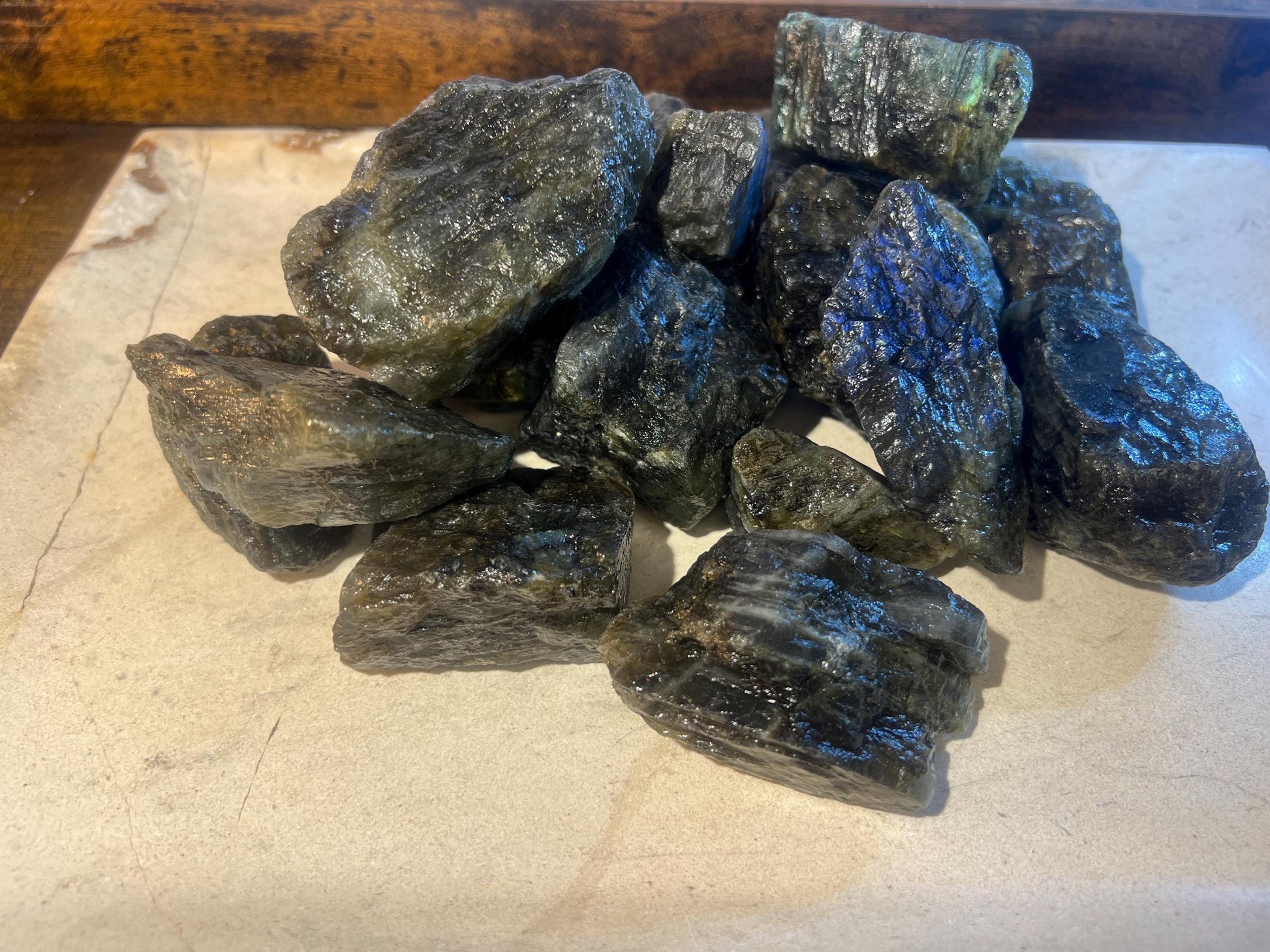 Raw Labradorite Crystals Madagascar Natural Crystal Polished Worry Stone Home Decor Anxiety Pocket Distraction Meditation Gift Christmas