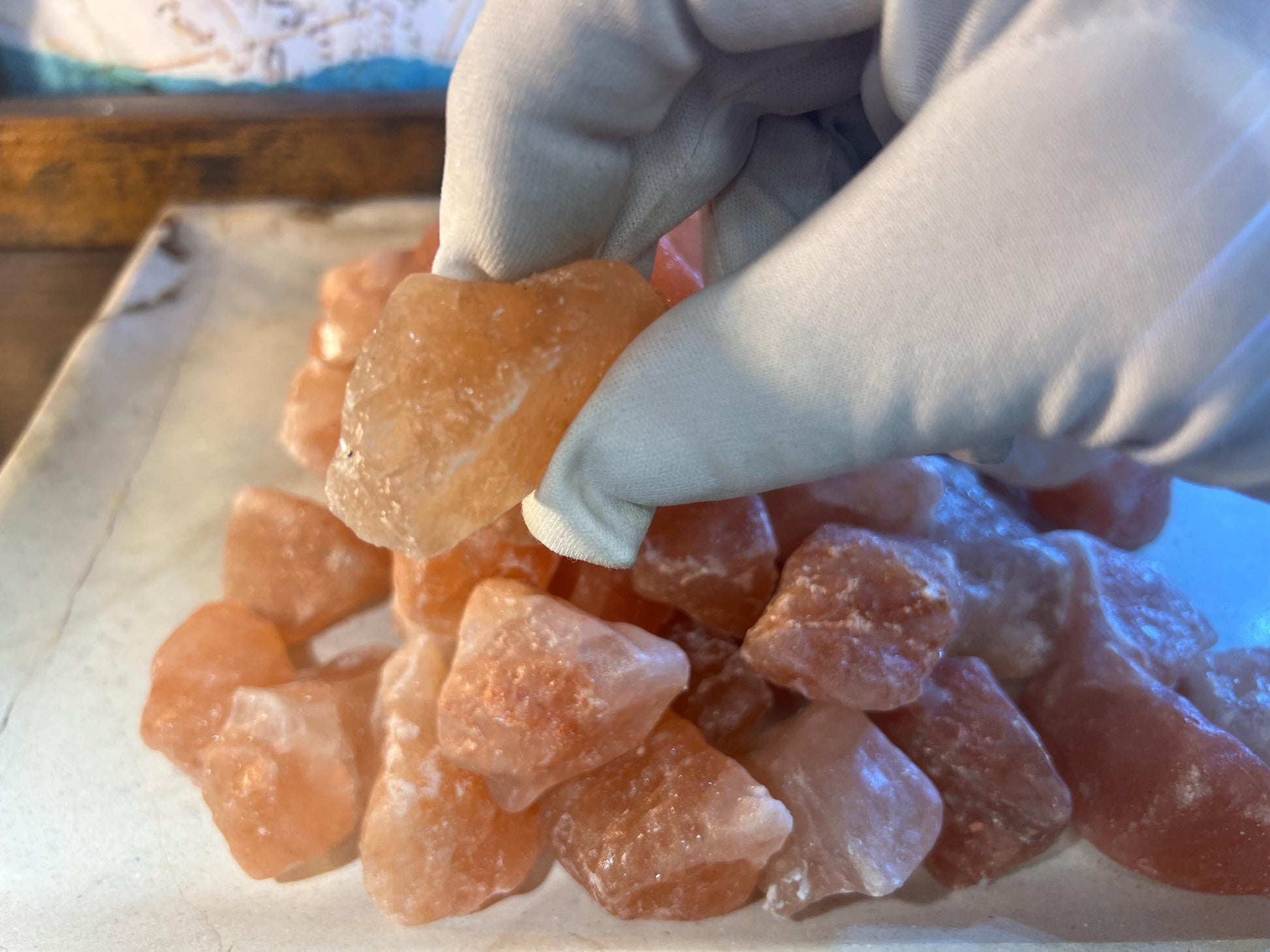 Raw Golden Himalayan Salt Crystals Untreated Anxiety Home Decor Wholesale minerals School Christmas Xmas Home Decor Craft Pocket Stone