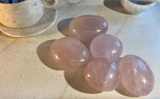 Polished Rose Quartz Palm Stone Natural Crystal Polished Worry Stone Home Decor Anxiety Pocket Distraction Meditation Birthday Christmas