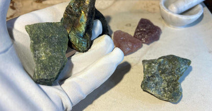 Raw Crystal Power Pack: Strawberry Quartz, Labradorite, Green Jade