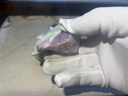 Raw Purple Kunzite Crystal Natural Crystal Polished Worry Stone Home Decor Anxiety Pocket Distraction Meditation Gift Birthday Christmas