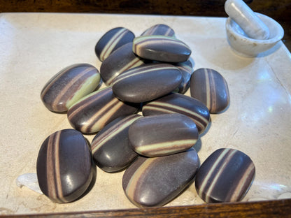 Purple Jade Palm Stone: Polished Carved Crystal for Anxiety Home Decor Worry Pocket Stress Anxiety Palm Stone