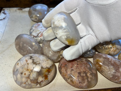 Flower Agate Palm Stone: Polished Worry Stone, Meditation Crystal Home Decor Worry Pocket Stress Anxiety Palm Stone