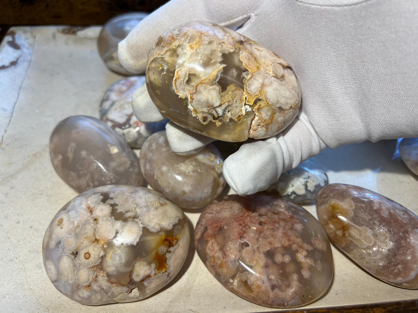 Flower Agate Palm Stone: Polished Worry Stone, Meditation Crystal Home Decor Worry Pocket Stress Anxiety Palm Stone