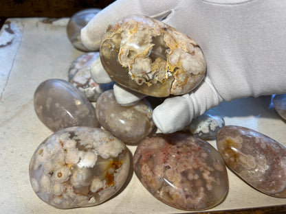 Flower Agate Palm Stone: Polished Worry Stone, Meditation Crystal Home Decor Worry Pocket Stress Anxiety Palm Stone