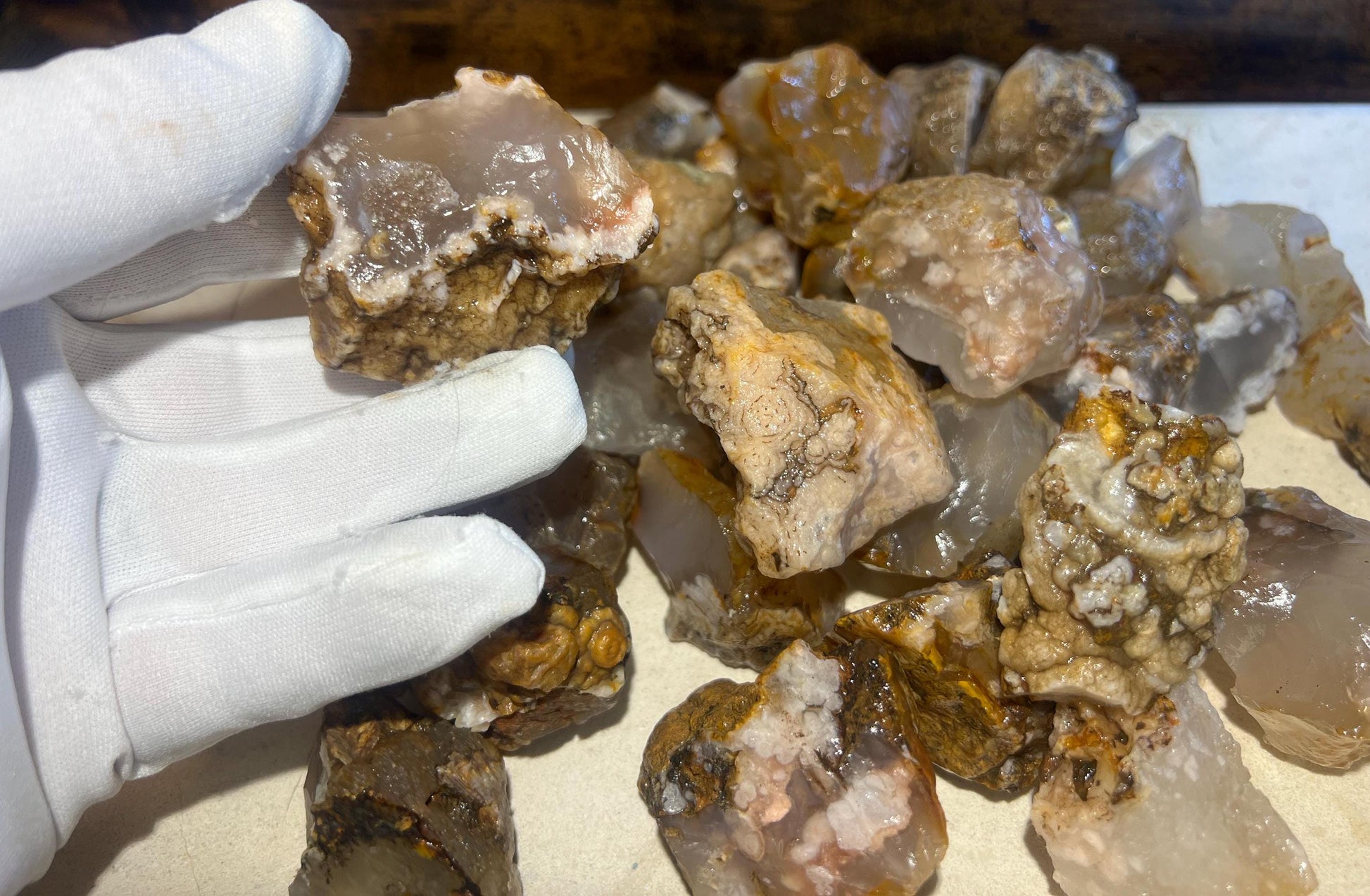 Flower Blossom Agate Crystal: Raw Carved Stone for Anxiety Relief