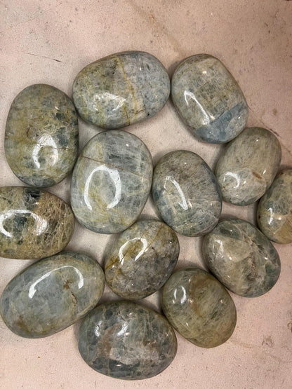 Mozambique Aquamarine Palm Stone: Polished Worry Stone, Chakra Decor Home Decor Worry Pocket Stress Anxiety Palm Stone