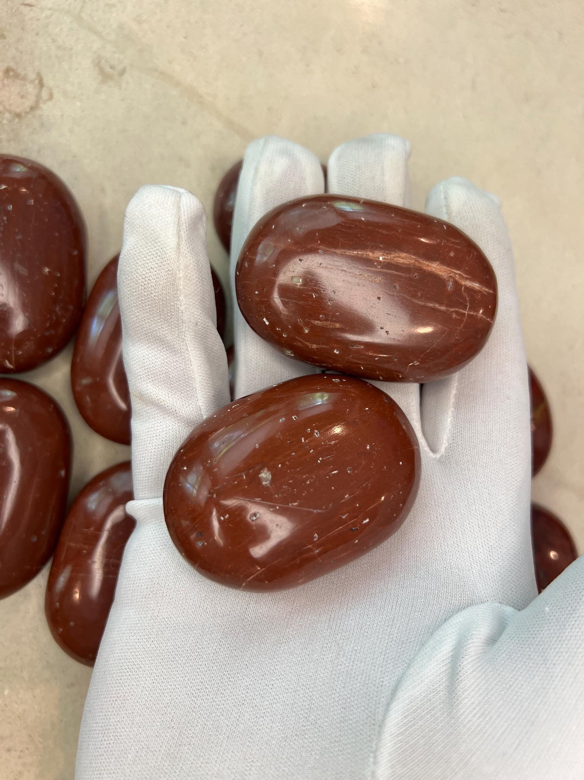 Indian Red Jasper Natural Palm Stone Smooth Polished Carved Crystal for Distraction Home Decor Christmas Xmas Meditation