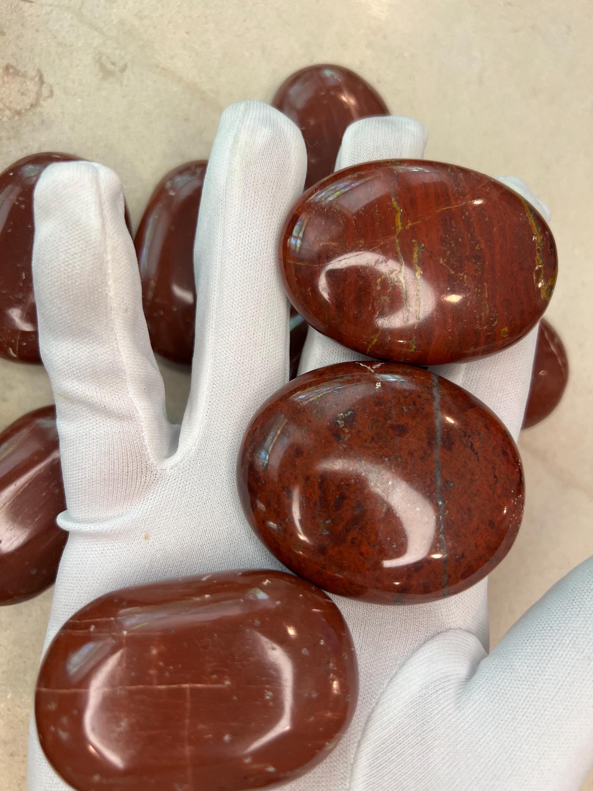 Indian Red Jasper Natural Palm Stone Smooth Polished Carved Crystal for Distraction Home Decor Christmas Xmas Meditation