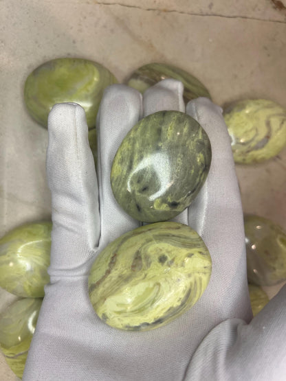 Indian Serpentine Palm Stone: Polished Worry Stone, Meditation Crystal Home Decor Worry Pocket Stress Anxiety Palm Stone