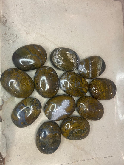 Indian Moss Agate Palm Stone: Polished Carved Crystal Decor Home Decor Worry Pocket Stress Anxiety Palm Stone