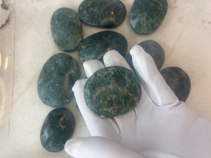 African Verdite Palm Stone: Carved Crystal for Stress Relief Home Decor Worry Pocket Stress Anxiety Palm Stone