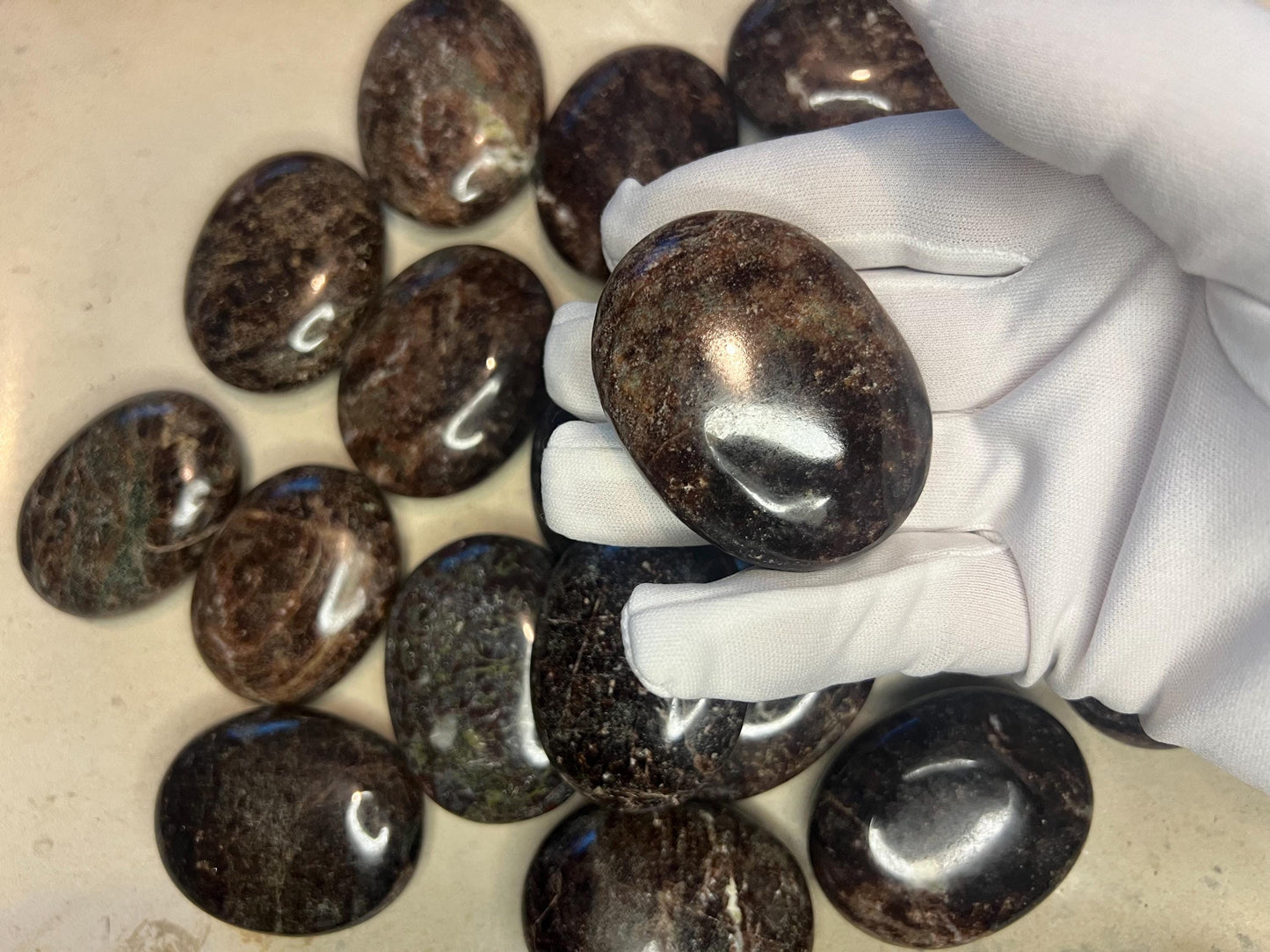 Indian Hessonite Garnet Palm Stone: Meditation Crystal Decor Home Decor Worry Pocket Stress Anxiety Palm Stone