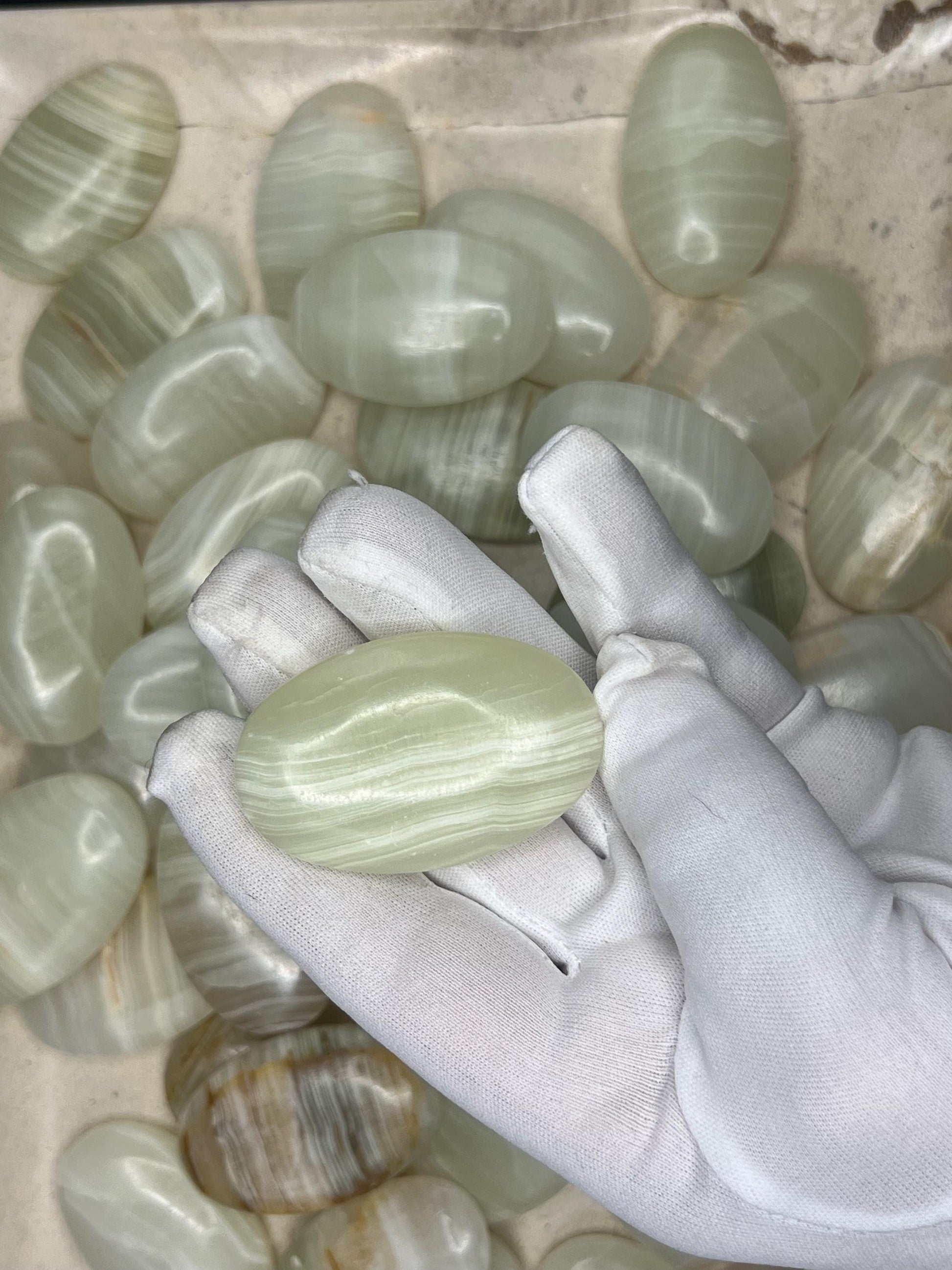 Rare Afghan Lapis Jade Natural Palm Stone Smooth Polished Carved Crystal Distraction Home Decor Worry Stress Relief Anxiety Gift Christmas
