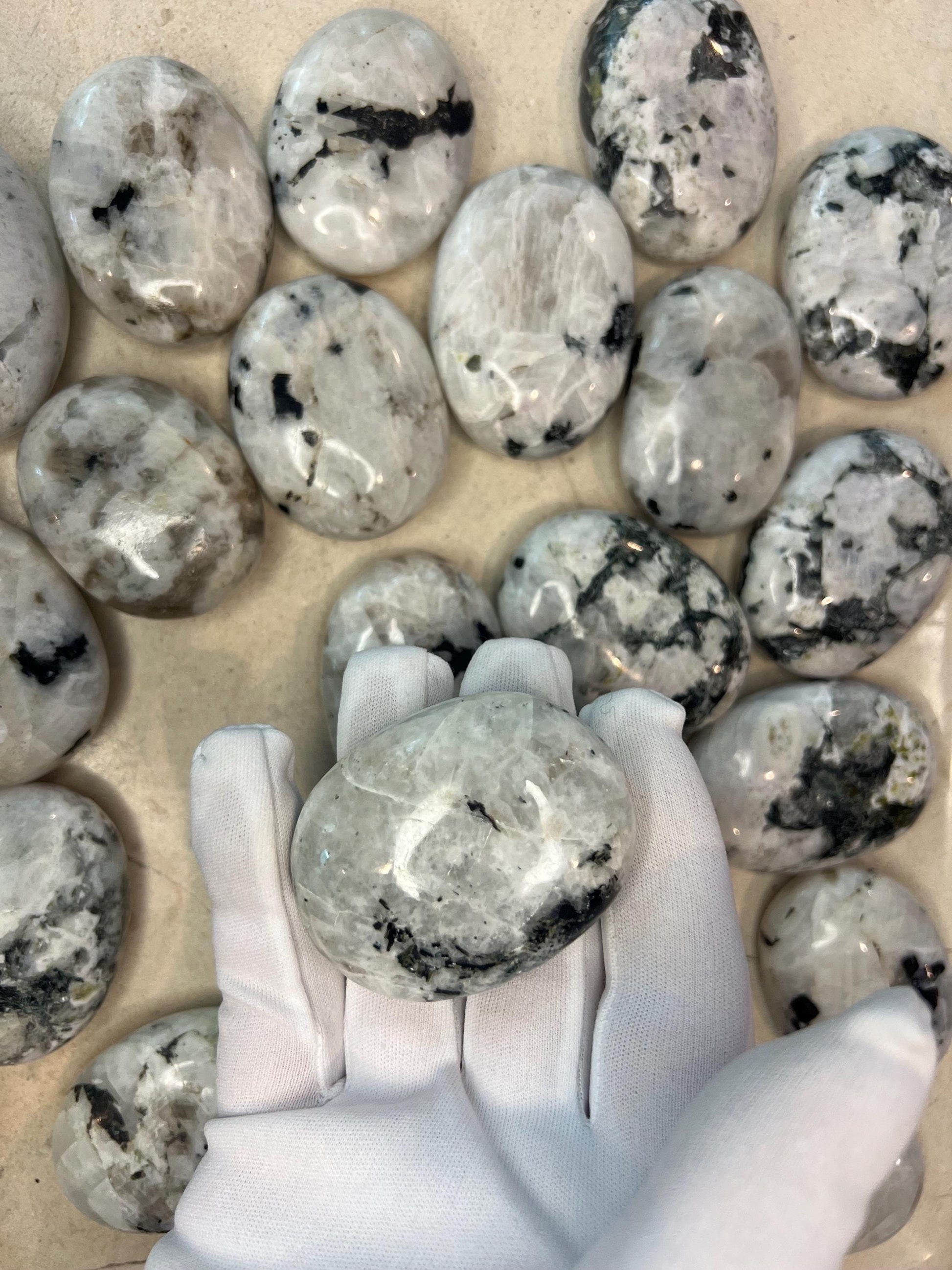 Indian White Moonstone Palm Stone Smooth Polished Carved Crystal for Distraction from Anxiety or Worry Home Decor Holiday Xmas Home Decor