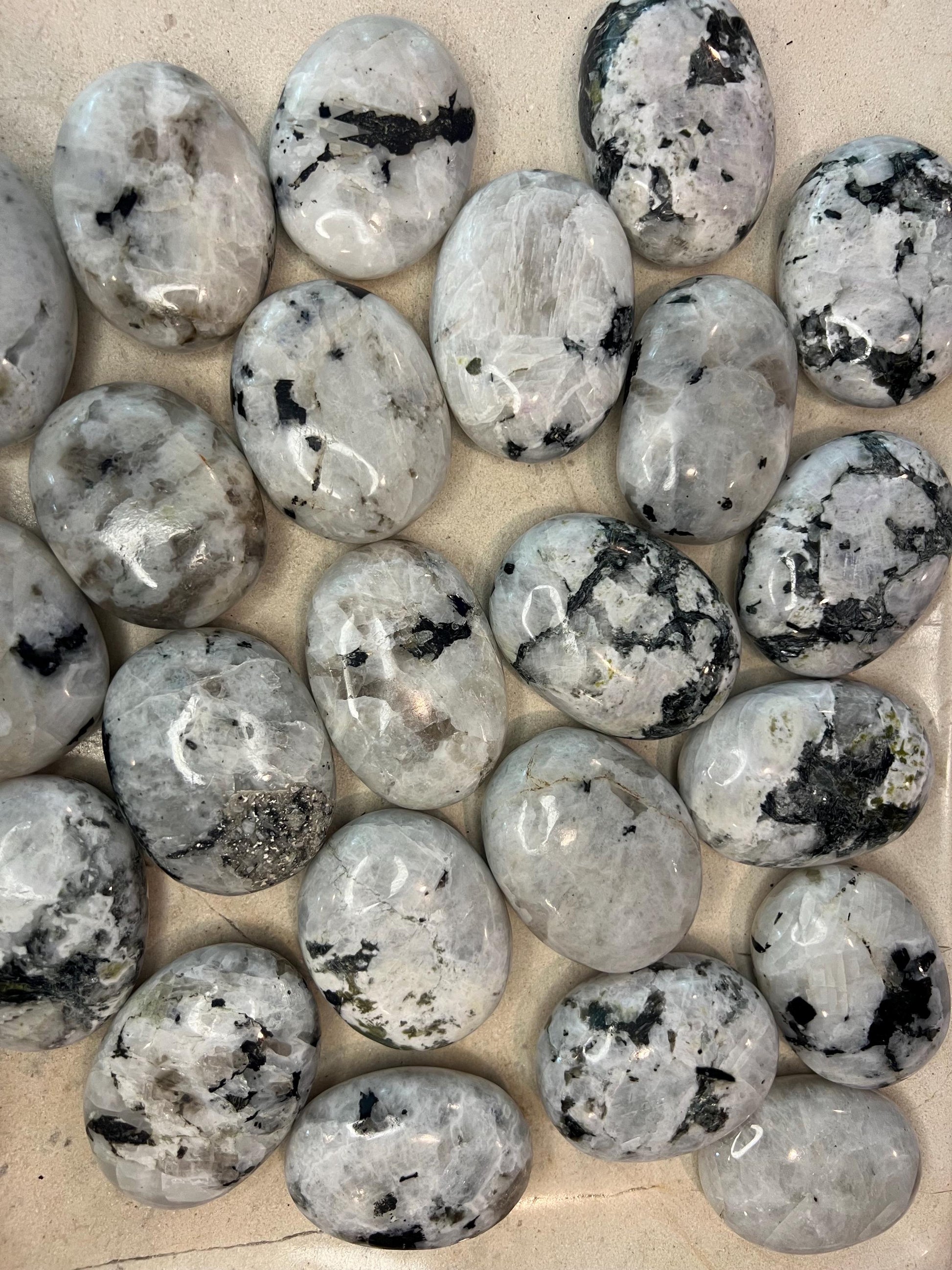 Indian White Moonstone Palm Stone Smooth Polished Carved Crystal for Distraction from Anxiety or Worry Home Decor Holiday Xmas Home Decor
