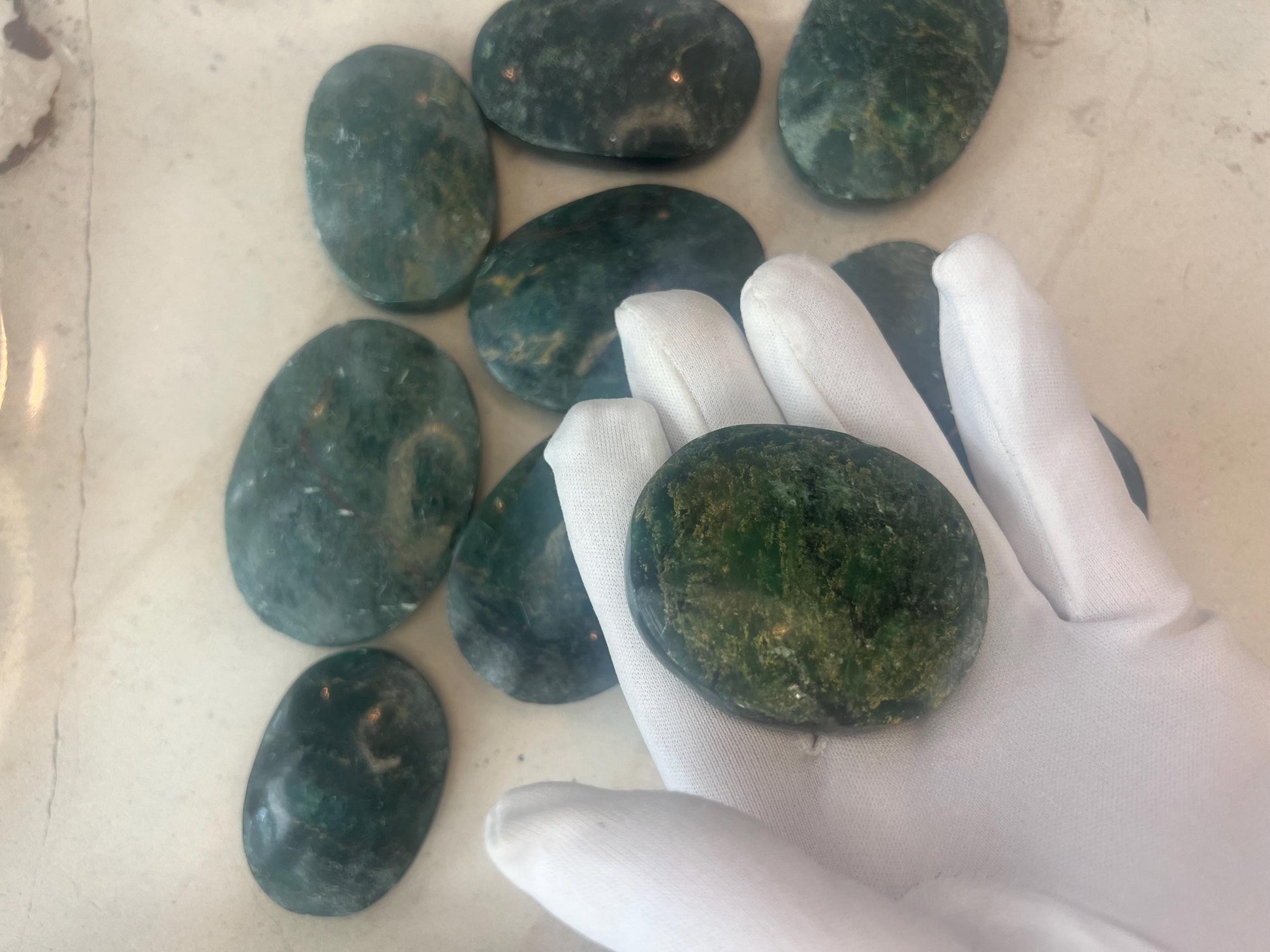 African Verdite Palm Stone: Carved Crystal for Stress Relief Home Decor Worry Pocket Stress Anxiety Palm Stone