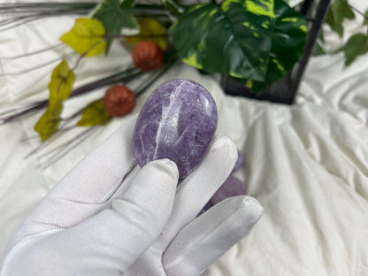 Brazilian Lithionite Palm Stone Natural Crystal Polished Worry Stone Home Decor Anxiety Pocket Distraction Meditation Birthday Christmas