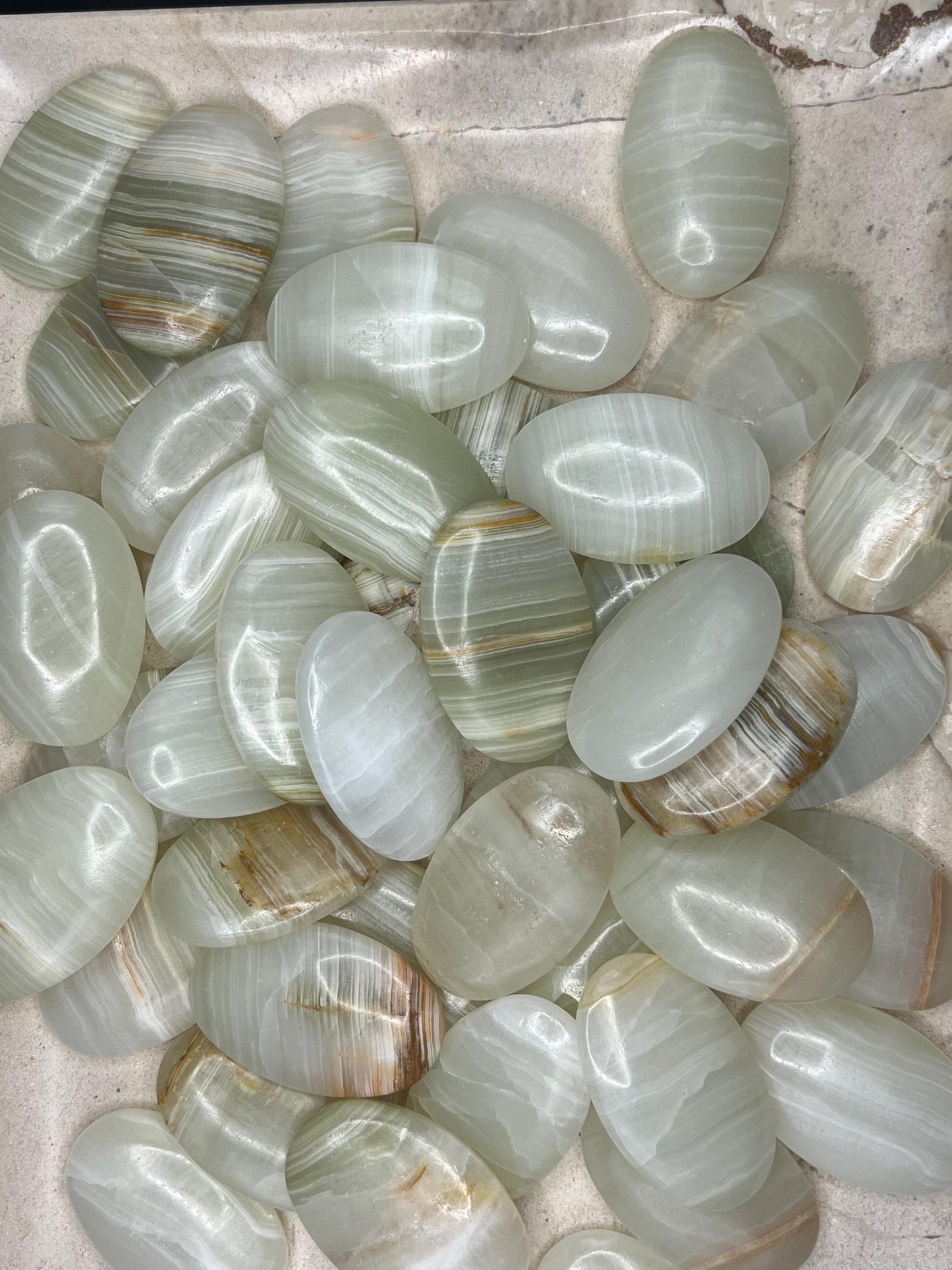 Rare Afghan Lapis Jade Natural Palm Stone Smooth Polished Carved Crystal Distraction Home Decor Worry Stress Relief Anxiety Gift Christmas