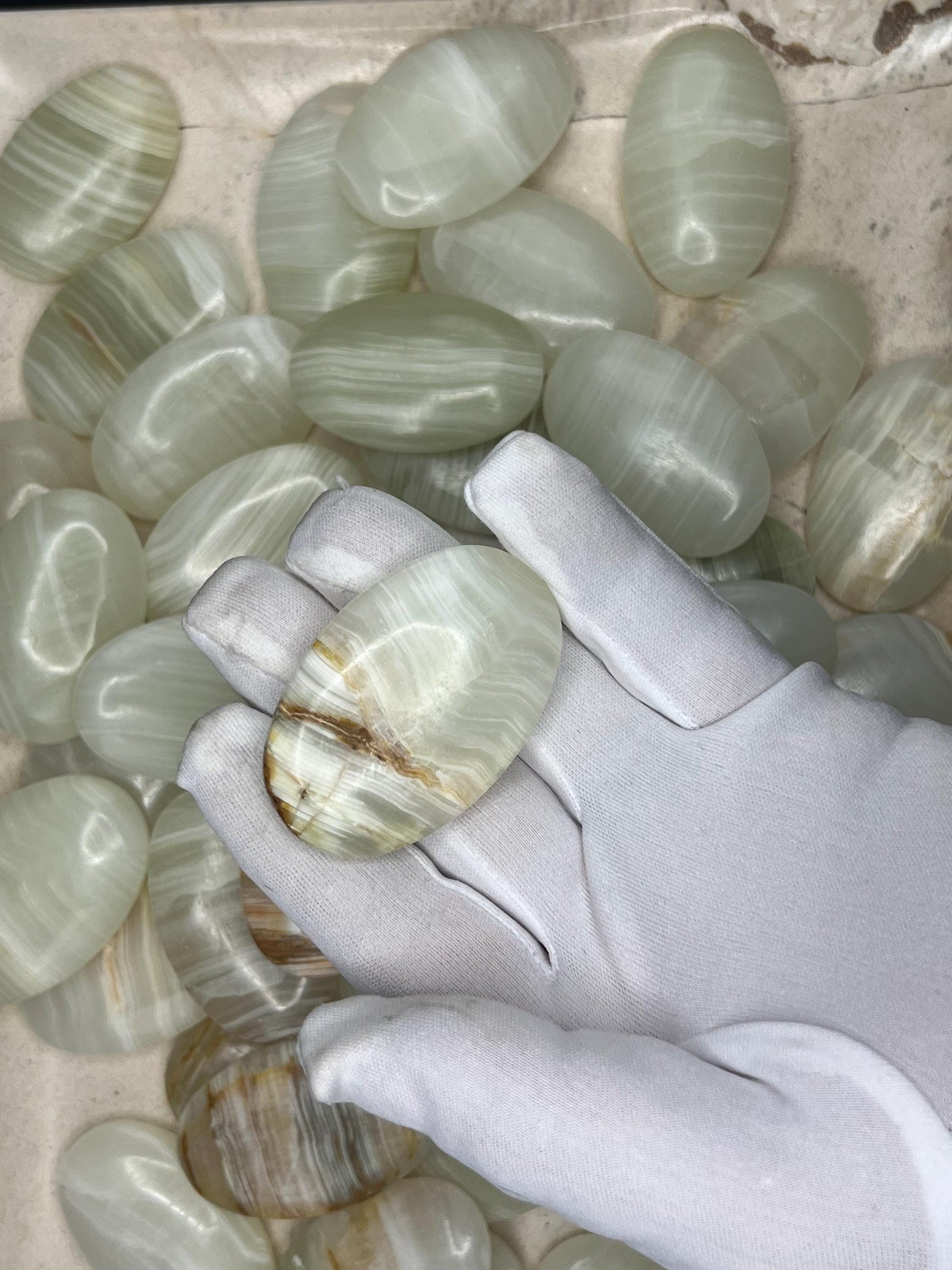 Rare Afghan Lapis Jade Natural Palm Stone Smooth Polished Carved Crystal Distraction Home Decor Worry Stress Relief Anxiety Gift Christmas