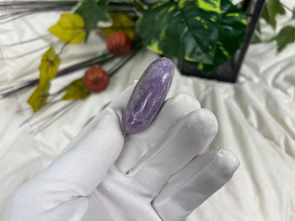 Brazilian Lithionite Palm Stone Natural Crystal Polished Worry Stone Home Decor Anxiety Pocket Distraction Meditation Birthday Christmas