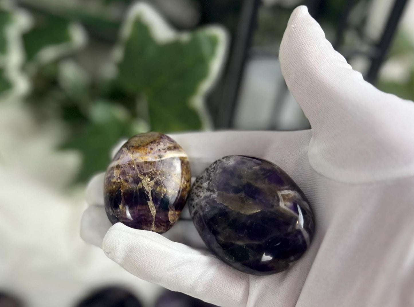Brazilian Chevron Amethyst Natural Palm Stone Smooth Polished Carved Crystal for Distraction from Anxiety Worry Home Decor Christmas