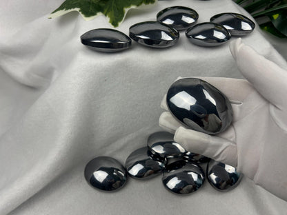 Terahertz Palm Stone: Reflective Home Decor, Focus Aid Home Decor Worry Pocket Stress Anxiety Palm Stone