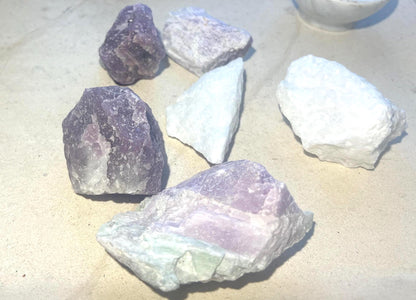 Raw Purple Kunzite Crystal Natural Crystal Polished Worry Stone Home Decor Anxiety Pocket Distraction Meditation Gift Birthday Christmas