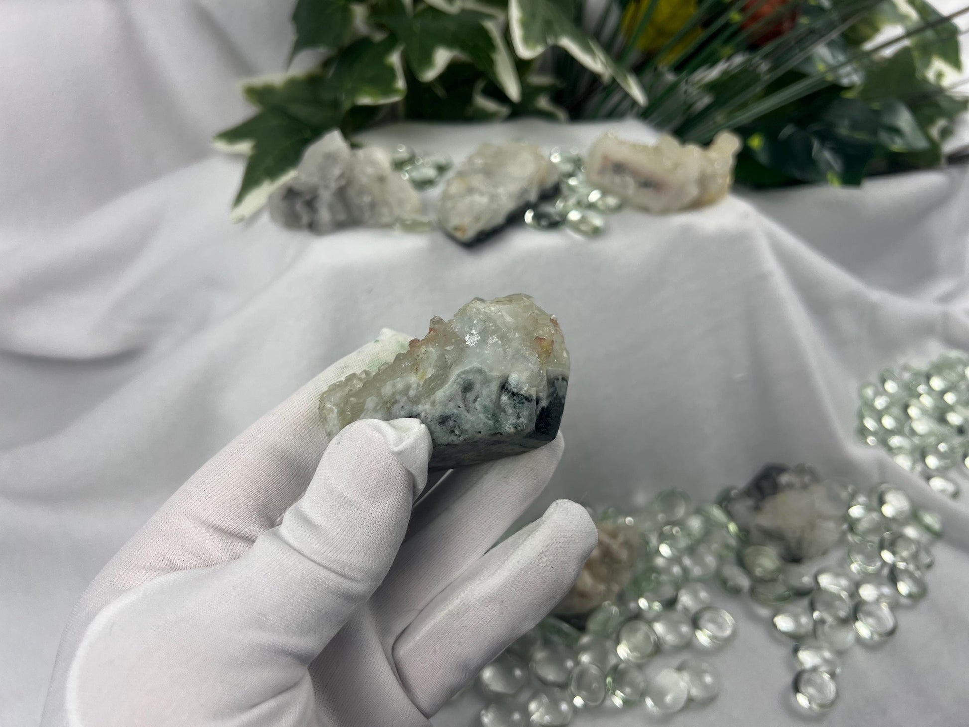 Apophyllite Cluster Healing Crystal Natural Cluster Crystal Anxiety Worry Geode Meditation Chakra Point Stress Relief Home Decor Christmas