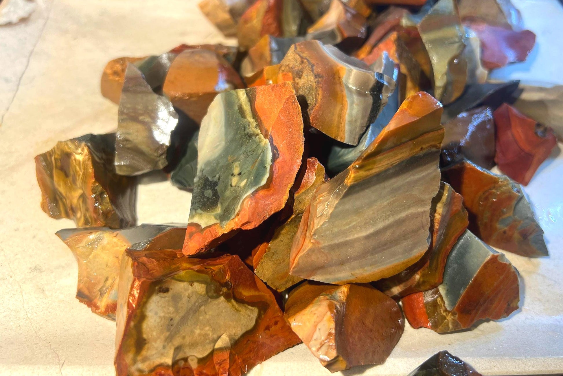 Raw Polychrome Jasper Crystals Untreated Anxiety Home Decor Wholesale Crystal Crafts School Christmas Xmas Home Decor Craft Birthday Gift