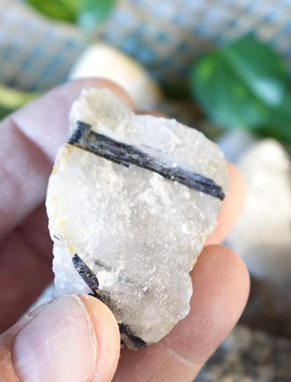 Raw Black Rutile Quartz Stones: Untreated Minerals for Arts & Decor