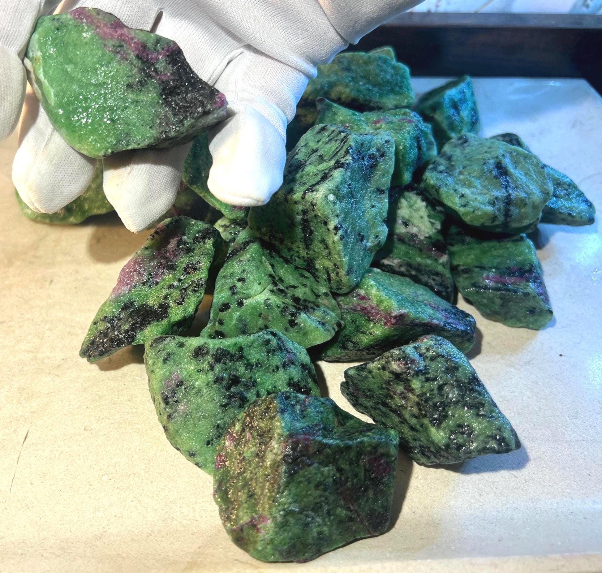 Raw Norwegian Zoisite Stone: Uncut Crystal for Anxiety Relief, Crafting & Decor