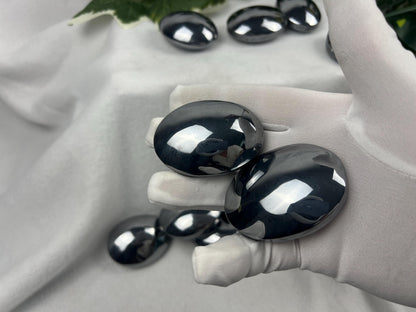 Terahertz Palm Stone: Reflective Home Decor, Focus Aid Home Decor Worry Pocket Stress Anxiety Palm Stone