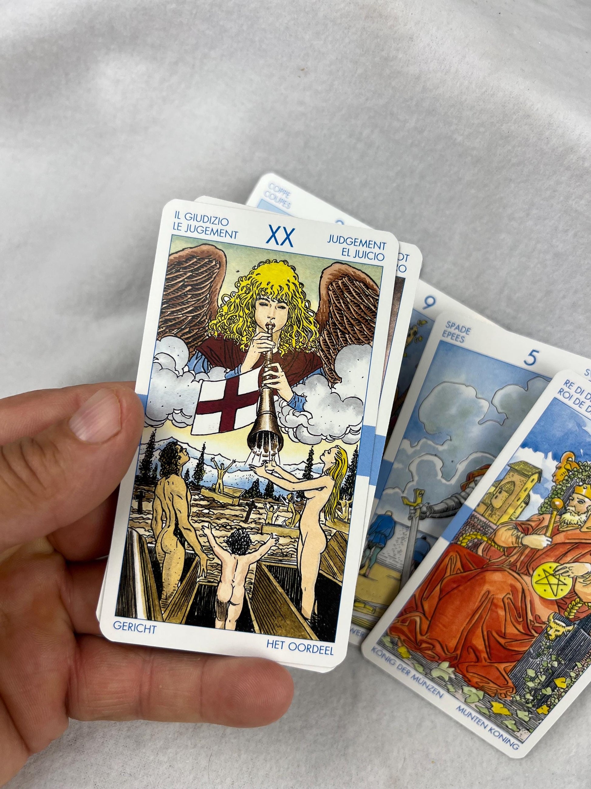 Universal Waite-Angelis Tarot Deck 78 Cards Fully Licensed and Original Inclusive Tarot Deck Guidebook Home Decor Gift