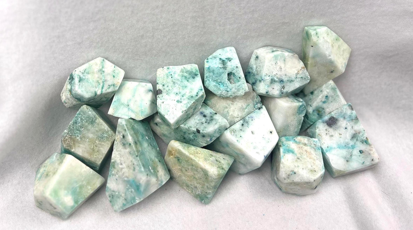 Congo Quantum Quattro Natural Freeform Stone Smooth Polished Carved Crystal Distraction Home Decor Worry Stress Relief Anxiety Christmas