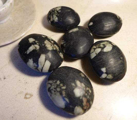Peony Jade Palm Stone Natural Crystal Polished Worry Stone Home Decor Anxiety Pocket Distraction Meditation Gift Birthday Christmas